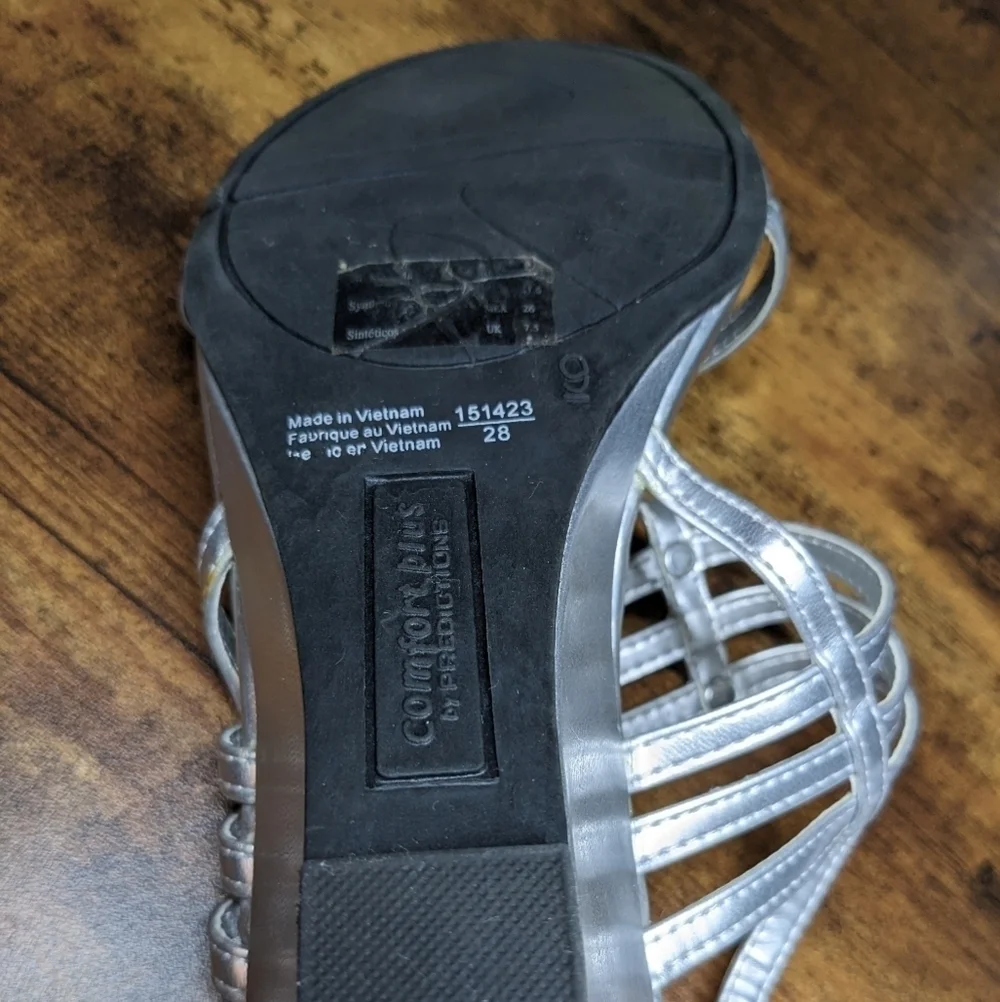 Comfort Plus by Predictions Silver Strappy Sandals - Picture 10 of 11